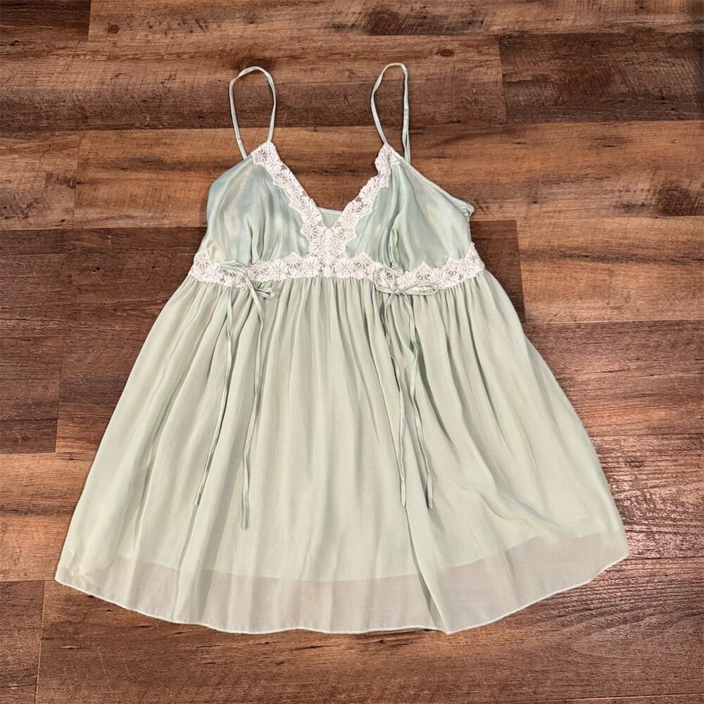 VTG 100% Silk Chemise Nightgown Babydoll M Mint Green Lace Adjustable Strap READ